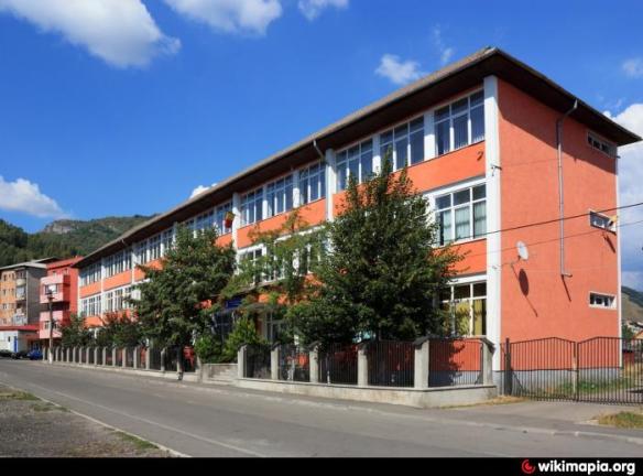 Școala Gimnazială I.D. Sîrbu Petrila